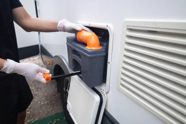 Portable Toilet Options We Offer in Manor, TX